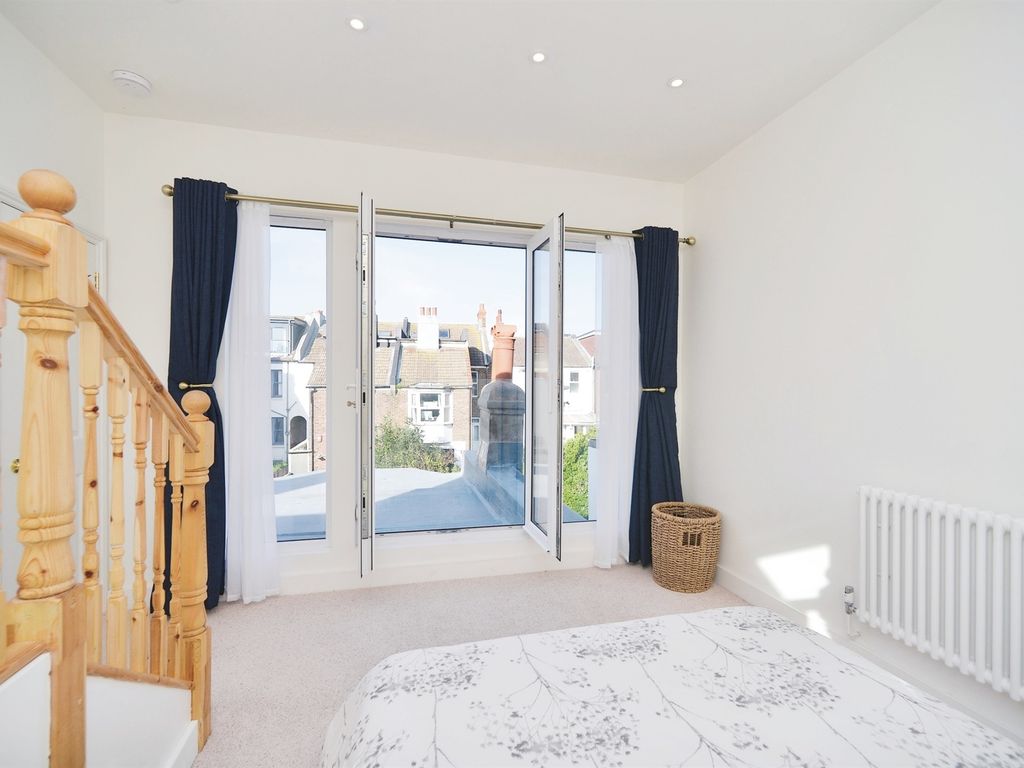 4 bed terraced house for sale in Arundel Street, Brighton BN2, £725,000