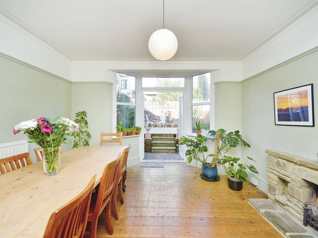 4 bed terraced house for sale in Arundel Street, Brighton BN2, £725,000