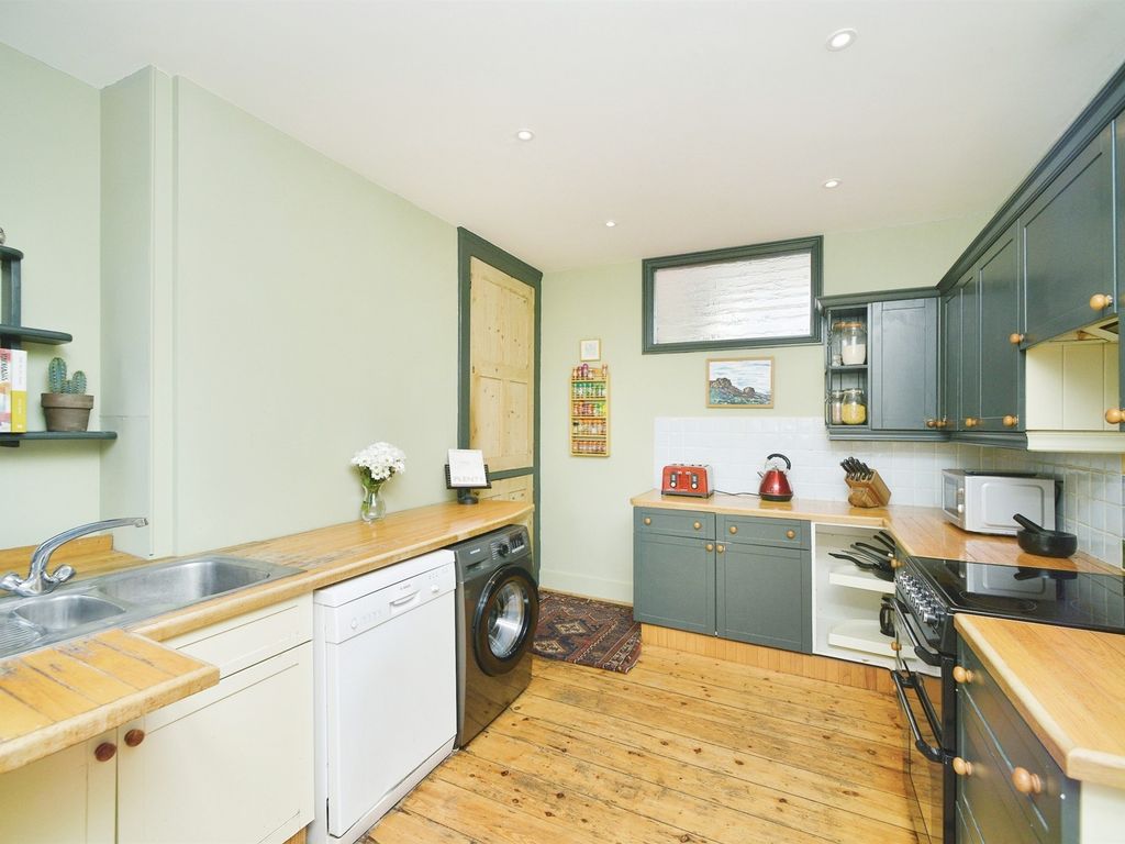 4 bed terraced house for sale in Arundel Street, Brighton BN2, £725,000