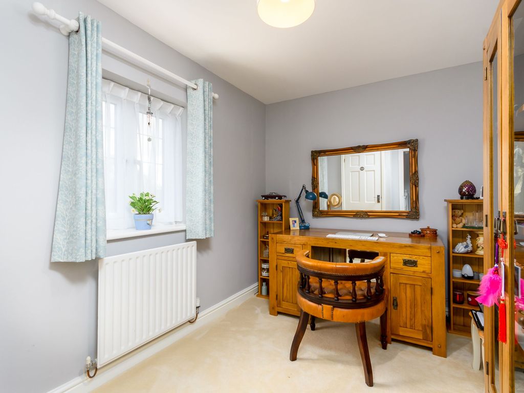 4 bed detached house for sale in Kineton Road, Gaydon CV35, £1,000,000