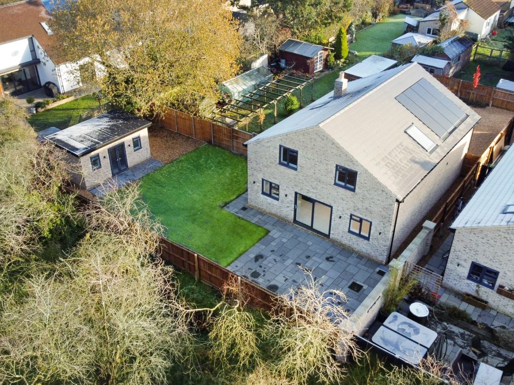 5 bed detached house for sale in West Drive, Highfields Caldecote, Cambridge CB23, £825,000