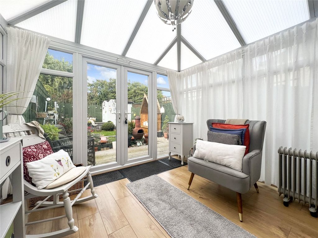 2 bed terraced house for sale in Baldwin Avenue, Wigston LE18, £200,000
