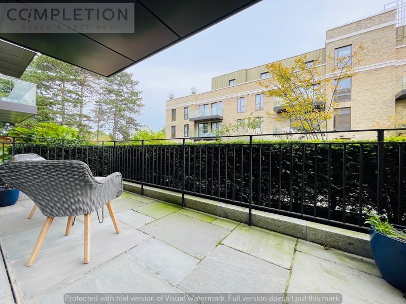 2 bed flat for sale in For Sale, Two Bedroom, Trent Park, Enfield London EN4, £699,999