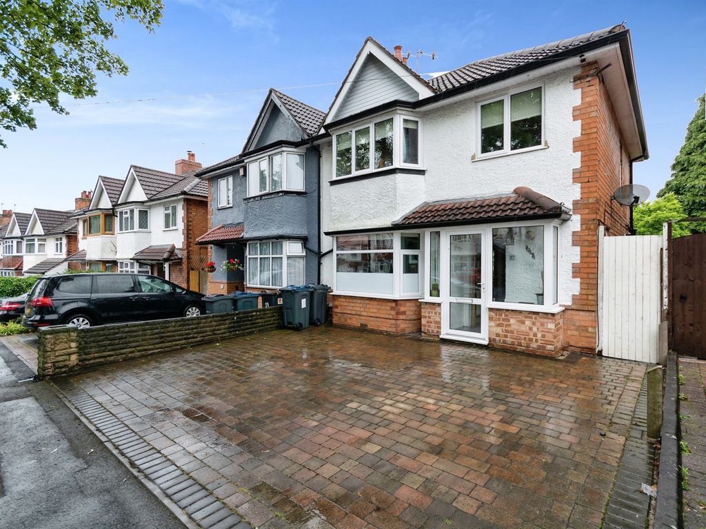 3 bed semi-detached house for sale in Cubley Road, Hall Green, Birmingham B28, £350,000