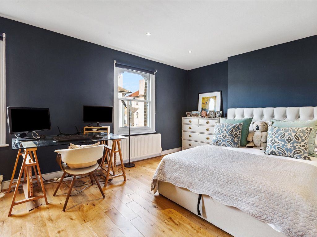 5 bed terraced house for sale in Frithville Gardens, London W12, £2,000,000