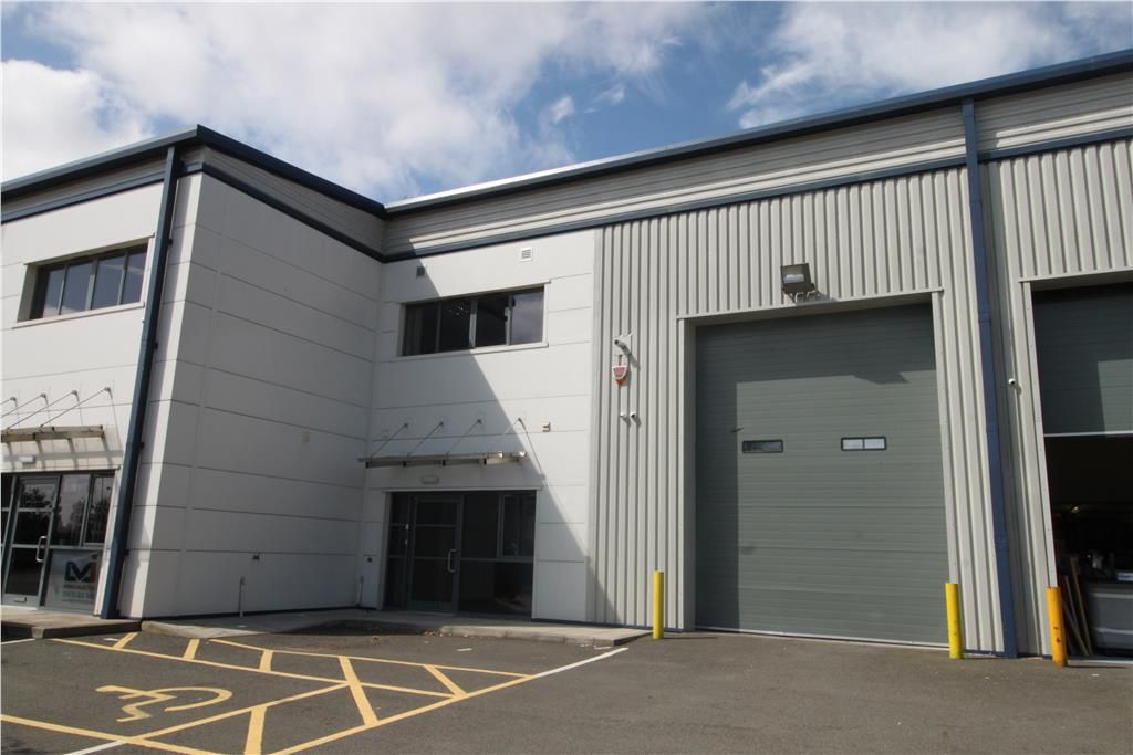 Light industrial to let in Middlemarch 4020, Middlemarch Business Park, Coventry CV3, £28,500 pa