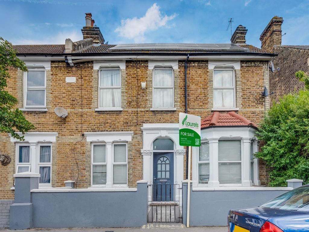 3 bed terraced house for sale in Arundel Road, Croydon CR0, £500,000