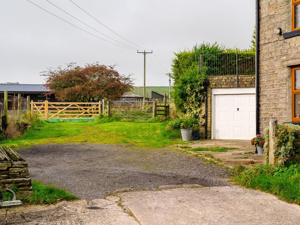 3 bed cottage for sale in Walls Clough, Rossendale BB4, £379,950