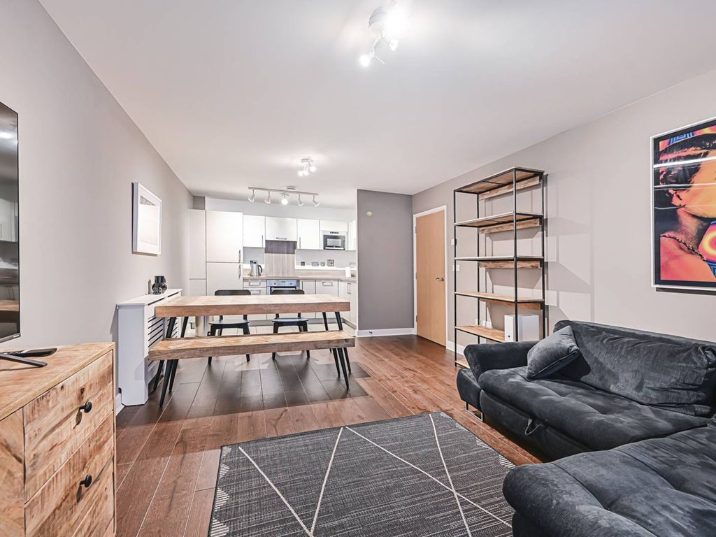 1 bed flat to rent in Dalston Square, Dalston, London E8, £3,250 pcm