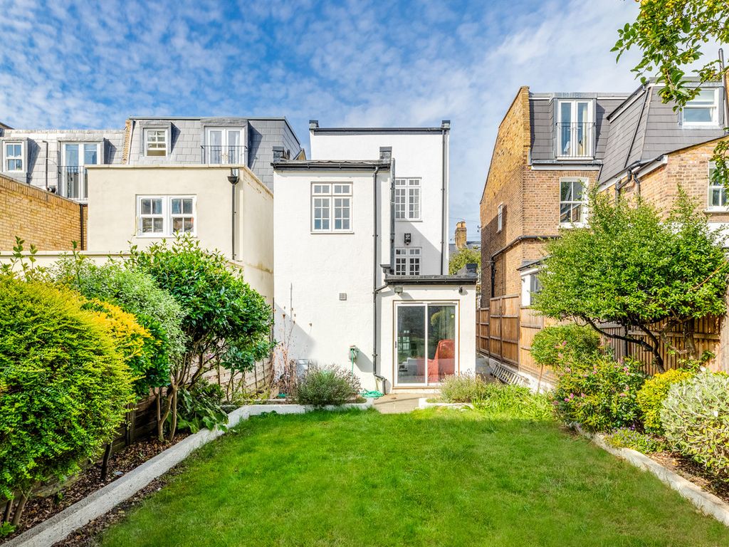 4 bed detached house for sale in Bellamy Street, London SW12, £1,000,000