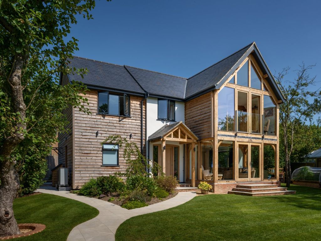 5 bed detached house for sale in Homanton, Shrewton, Salisbury, Wiltshire SP3, £850,000