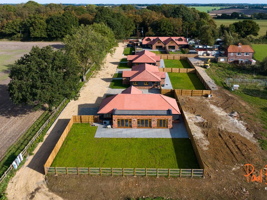 New home, 5 bed detached bungalow for sale in Bayeux Oaks Road, Kimpton Road, Kimpton SG4, £1,300,000
