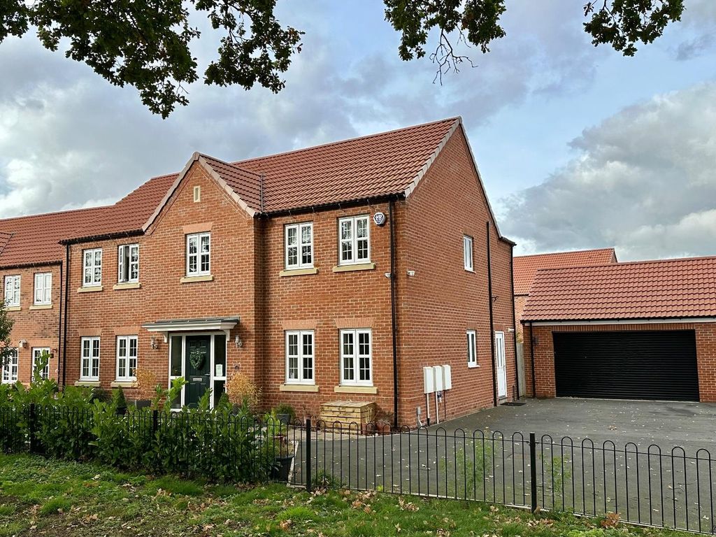 4 bed detached house for sale in Goldfinch Way, Easingwold, York YO61, £570,000