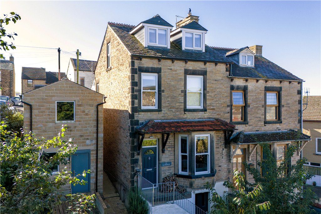 4 bed semi-detached house for sale in Devonshire Place, Skipton, North Yorkshire BD23, £340,000