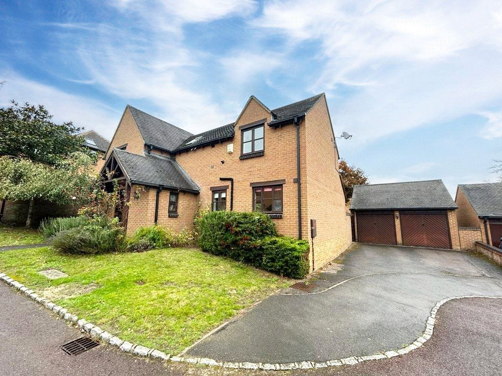 4 bed detached house to rent in Top Common, Warfield, Bracknell, Berkshire RG42, £2,400 pcm