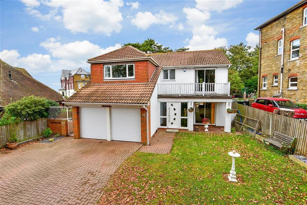 4 bed detached house for sale in Westgate Bay Avenue, Westgate-On-Sea, Kent CT8, £700,000