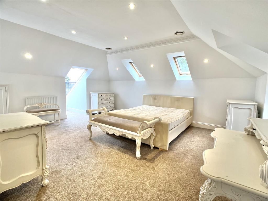 5 bed detached house for sale in Clyn Cwm Gwyn, Killay, Swansea SA2, £1,100,000