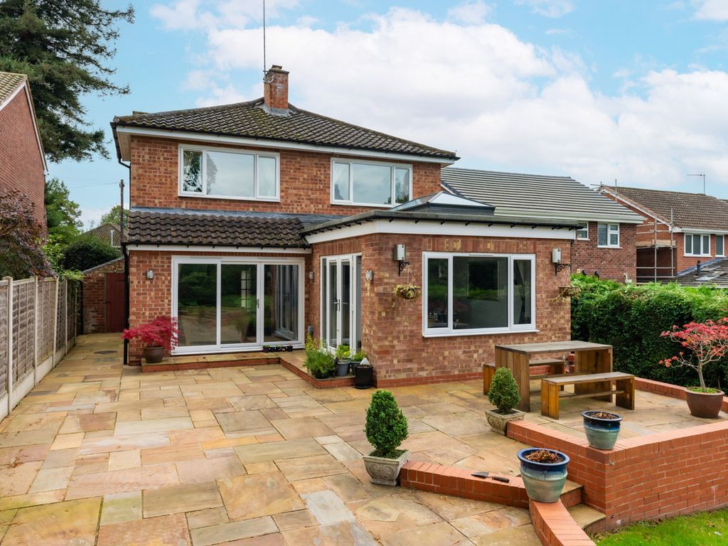 4 bed detached house for sale in Broomfield Road, Kidderminster DY11, £550,000