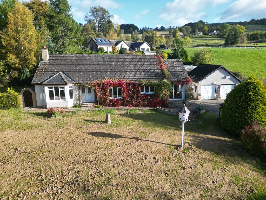 3 bed detached bungalow for sale in Ravarnette, Donavourd, Pitlochry PH16, £415,000