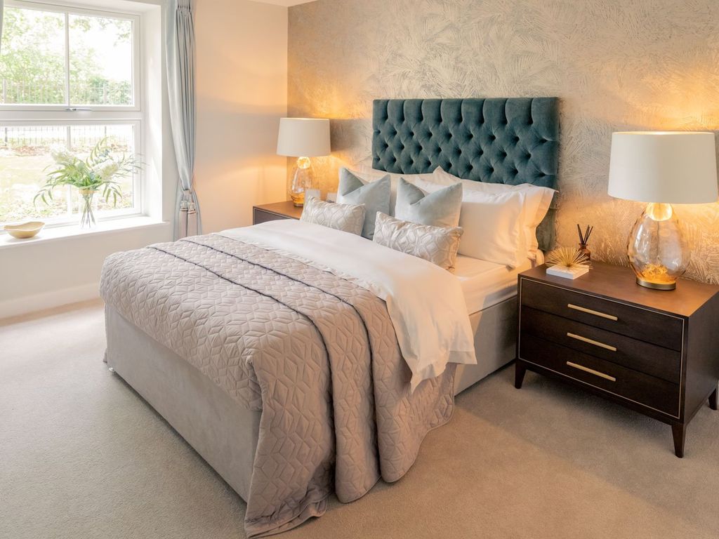 2 bed flat to rent in Hexham NE46, £2,395 pcm