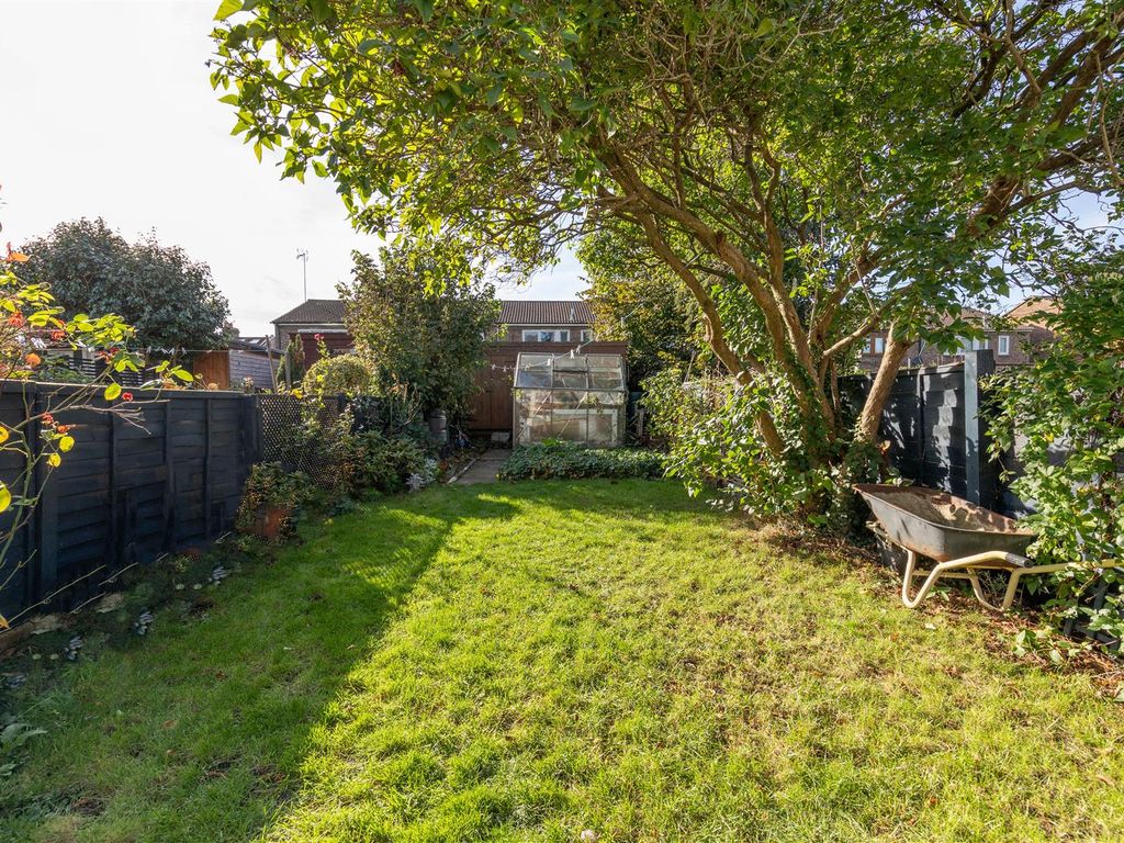 3 bed property for sale in Odessa Road, London E7, £650,000