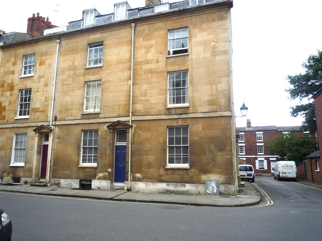 4 bed flat to rent in St. John Street, Oxford OX1, £3,200 pcm