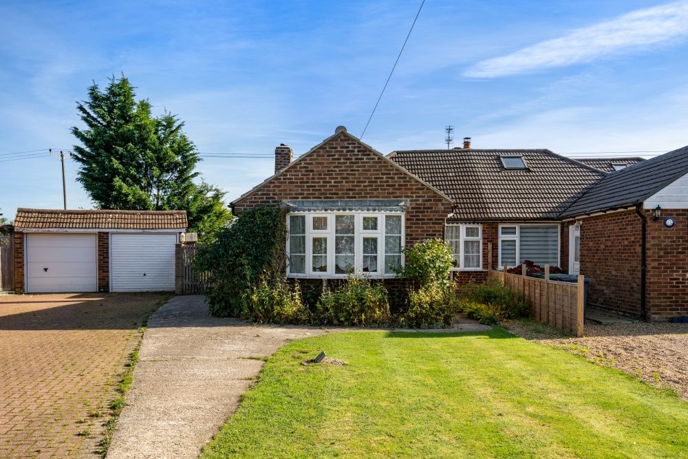 2 bed semi-detached bungalow for sale in Widmore Close, Asheridge, Chesham HP5, £410,000