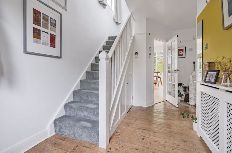 3 bed detached house for sale in Valley Road, Kenley CR8, £575,000