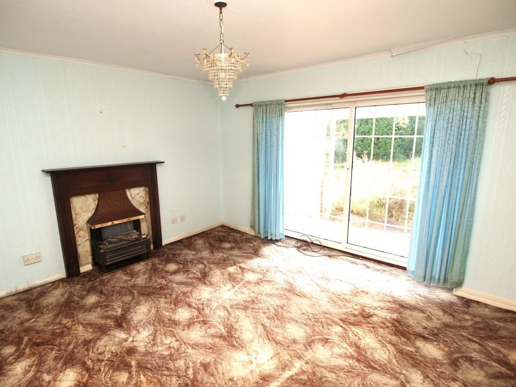 2 bed detached bungalow for sale in Brightling Road, Polegate BN26, £340,000