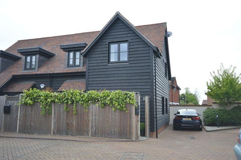 2 bed detached house for sale in Blue Dragon Yard, Beaconsfield HP9, £599,950