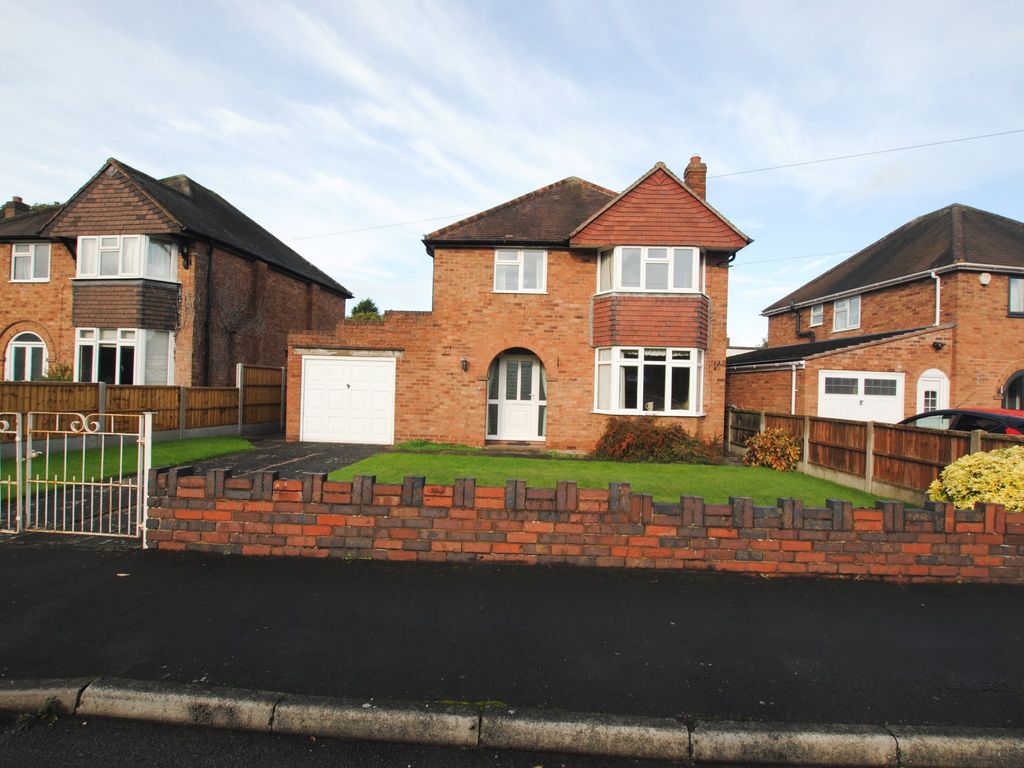 3 bed detached house for sale in Merridale Crescent, Wellington TF1, £385,000