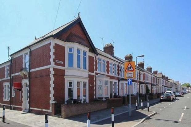 4 bed flat for sale in Cwmdare Street, Cathays, Cardiff CF24, £395,000