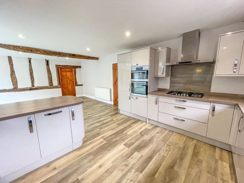 4 bed semi-detached house for sale in Stanbridge Road, Tilsworth, Leighton Buzzard LU7, £1,000,000