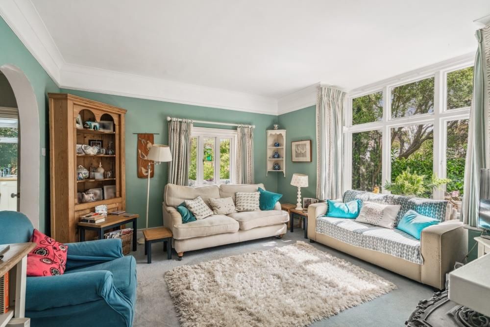 4 bed detached house for sale in Bois Lane, Chesham Bois, Amersham, Buckinghamshire HP6, £1,395,000