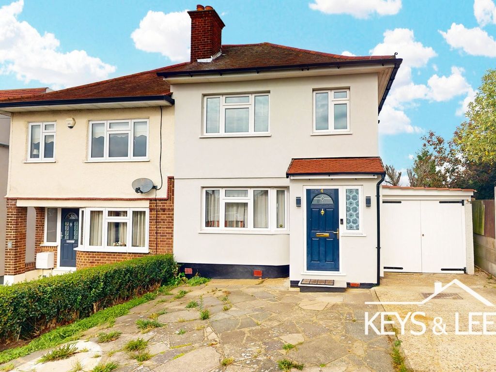 3 bed semi-detached house for sale in Hunters Grove, Collier Row, Romford RM5, £450,000