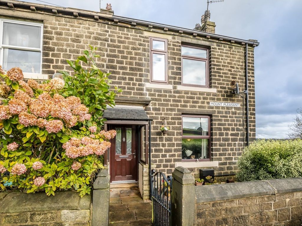 4 bed end terrace house for sale in Mount Pleasant, Sowerby Bridge HX6, £350,000