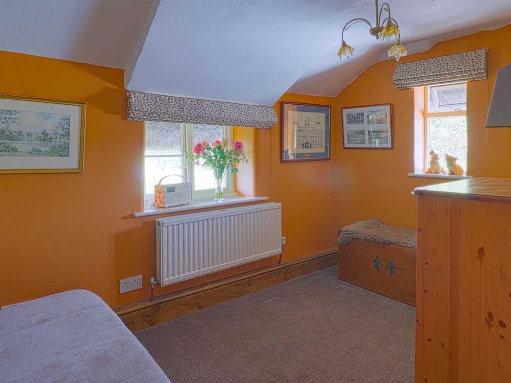 2 bed cottage for sale in Anchor Road, Calne SN11, £339,000