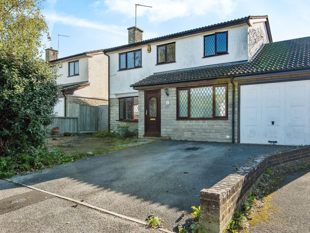 4 bed detached house for sale in Court Meadow, Stone, Berkeley GL13, £370,000