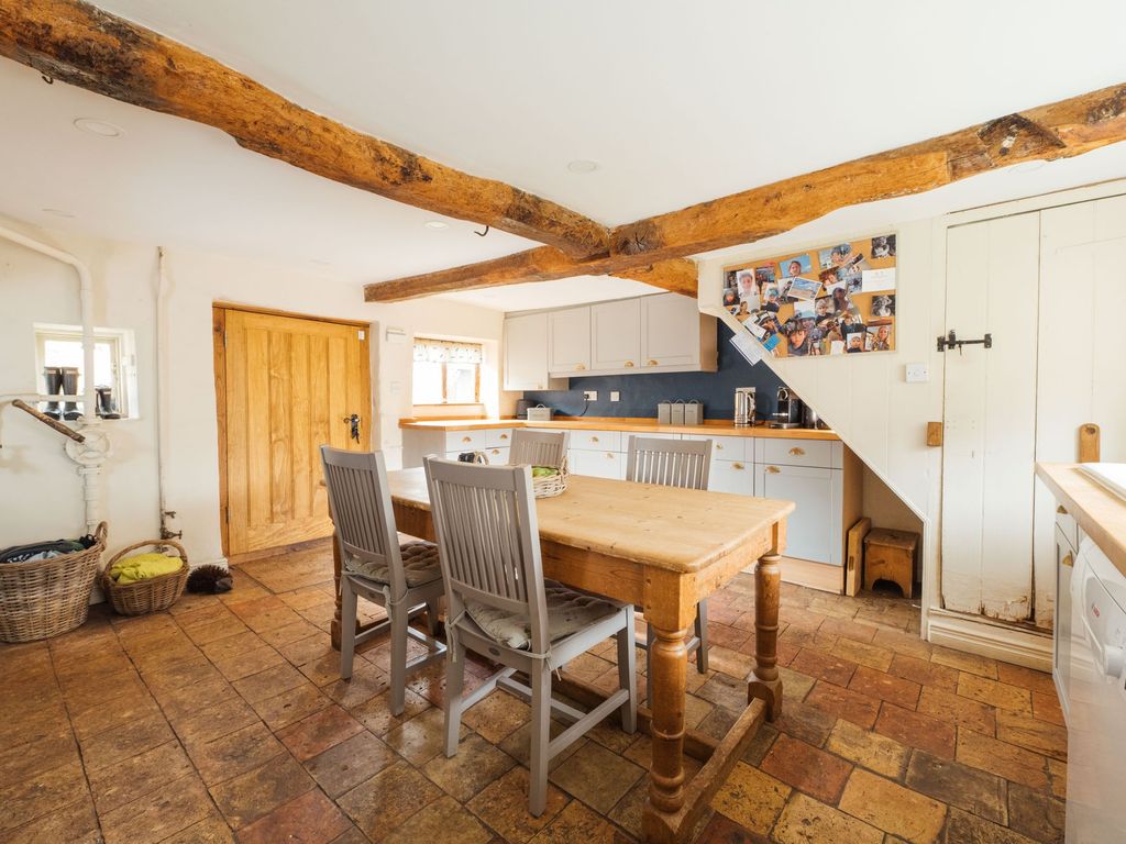4 bed cottage for sale in High Street, Swineshead MK44, £750,000