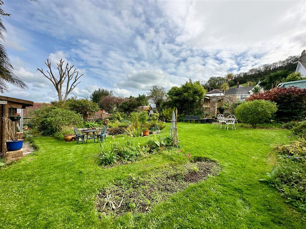 3 bed property for sale in Milton Street, Brixham TQ5, £410,000