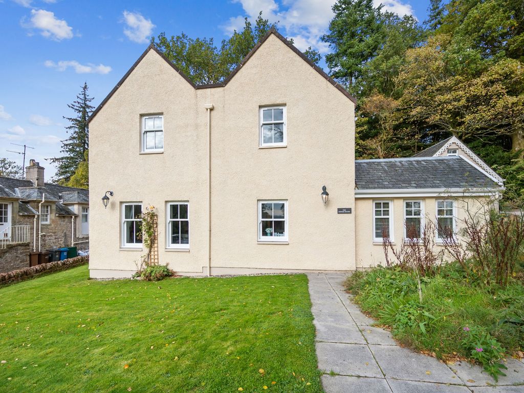 3 bed detached house for sale in Boturich, Balloch, West Dunbartonshire G83, £380,000
