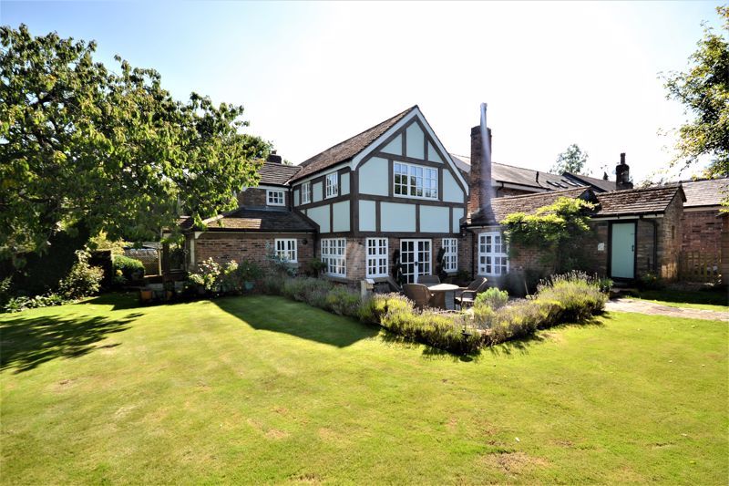4 bed detached house for sale in Syd Brook Lane, Mawdesley L40, £1,200,000