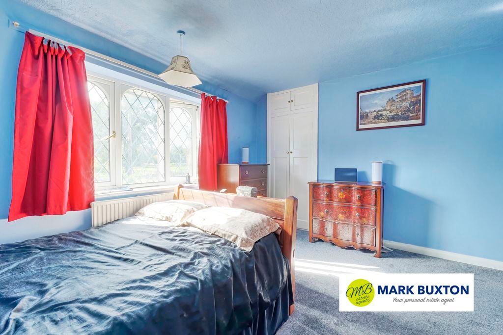 5 bed terraced house for sale in Warford Crescent, Alderley Edge SK9, £485,000