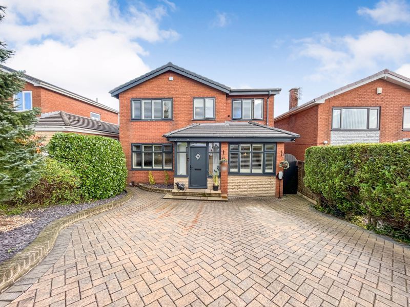 4 bed detached house for sale in Brodick Drive, Bolton BL2, £345,000