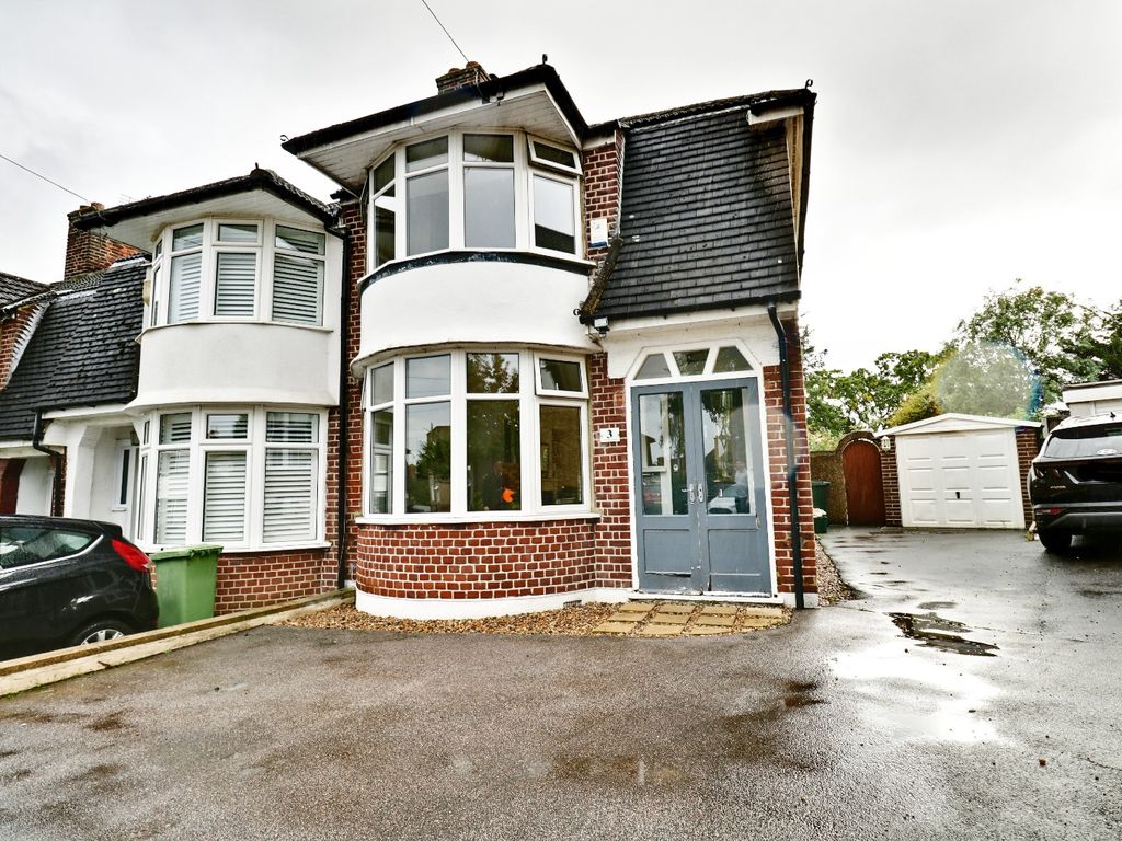 2 bed end terrace house for sale in Barham Close, Chislehurst, Kent BR7, £450,000