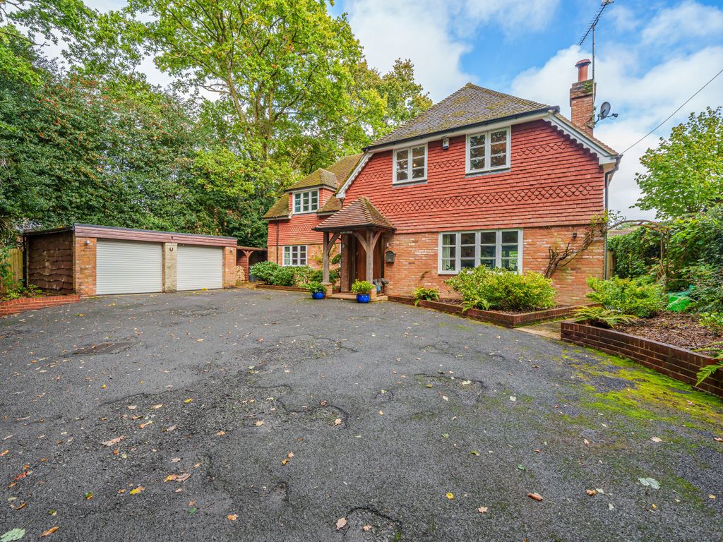 5 bed detached house for sale in Pirbright, Woking, Surrey GU24, £1,450,000