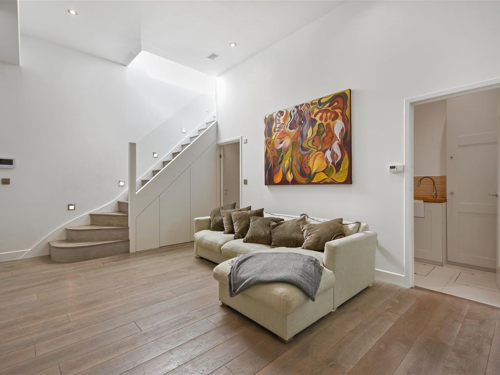 5 bed flat for sale in Elsham Road, London W14, £3,000,000