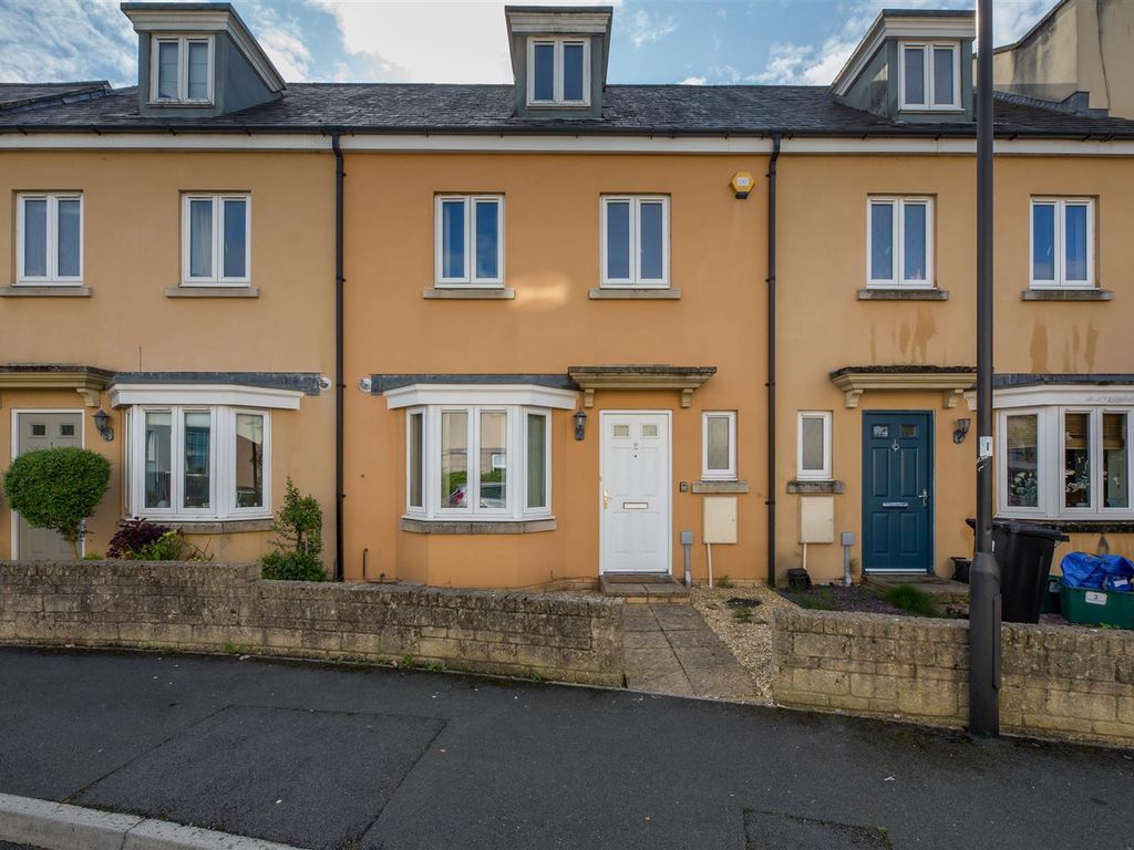 5 bed terraced house to rent in Middlewood Close, Odd Down, Bath BA2, £3,285 pcm