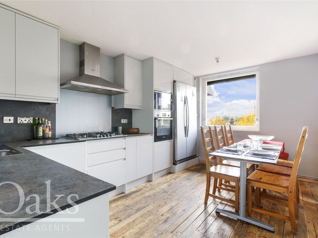 3 bed flat for sale in Clarewood Walk, London SW9, £475,000