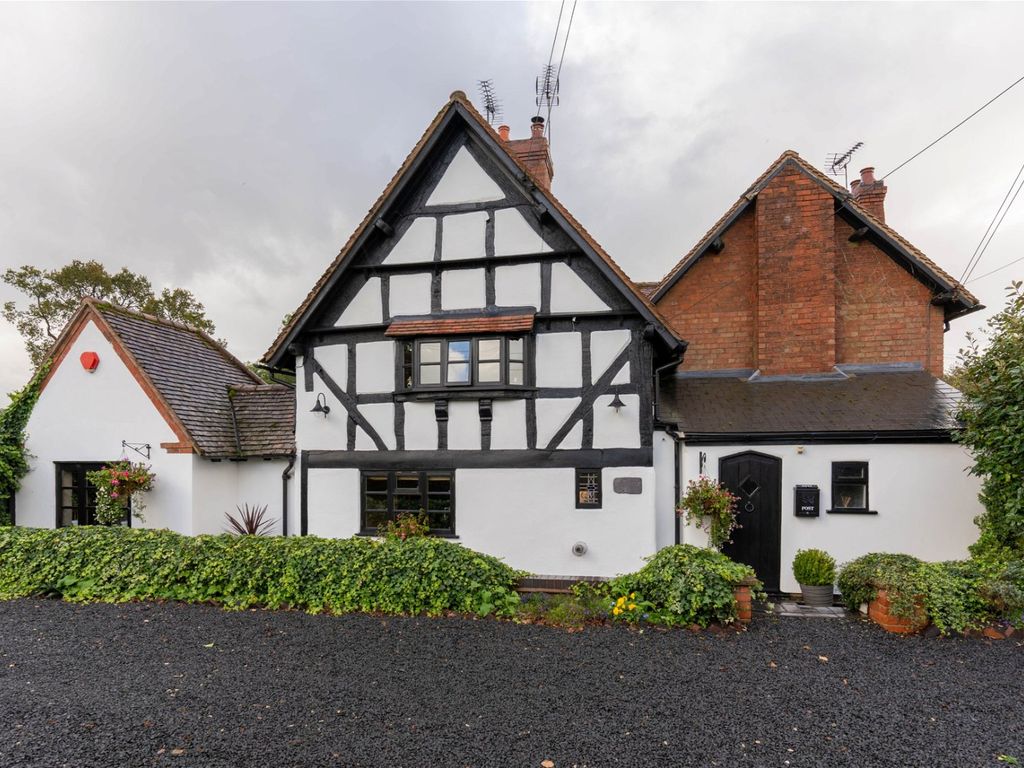 2 bed semi-detached house for sale in Broad Green, Tardebigge, Bromsgrove B60, £435,000